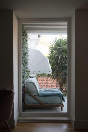 Гостиница FLH Príncipe Real Spacious flat with Terrace and View  Лиссабон
